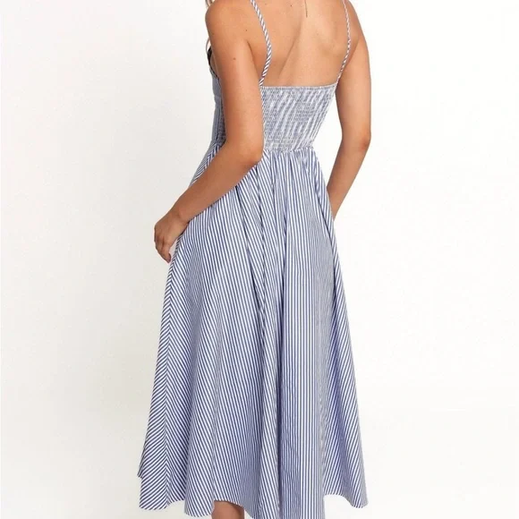 Petal & Pup Romilly Strappy Maxi Dress - Picture 3 of 4